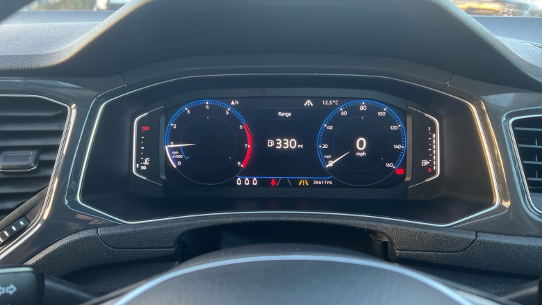 Volkswagen T-Roc 1.0 TSI SEL 5dr Petrol Hatchback